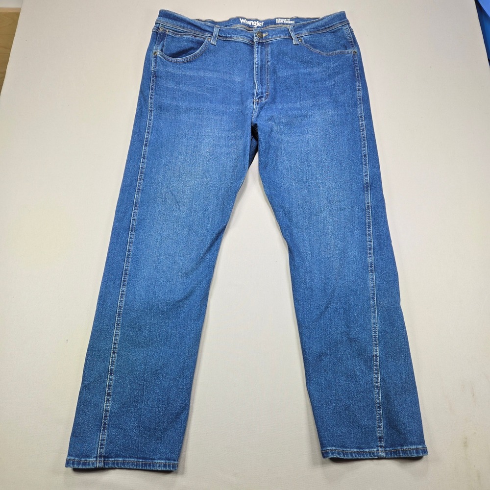 Wrangler Jeans Regular Fit Straight Leg Stretch Medium Wash Blue Mens 40x30